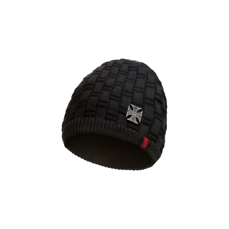 CZAPKA ZIMOWA WCC METALOWY ZNACZEK CZARNA Do wyczerpania zapasów